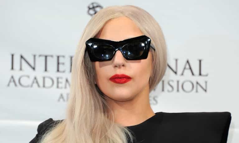 Lady Gaga Tweets a Photo of Boyfriend Taylor and her Dad