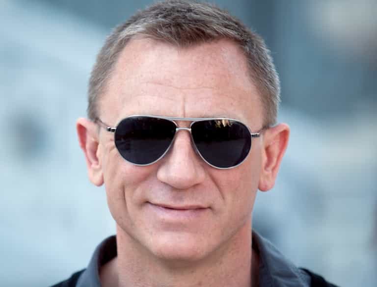 James Bond Dies In New 007 Trailer Released Today James Bond Dies In New 007 Trailer Released Today