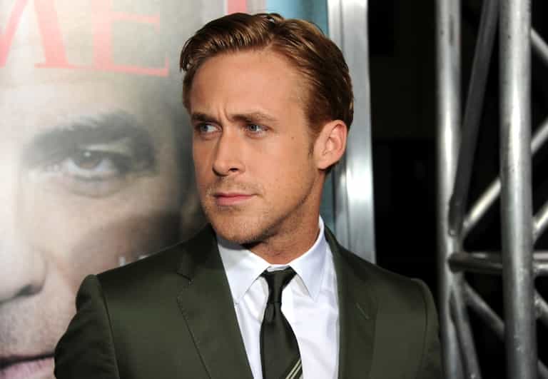Ryan Gosling Reveals that He is a Good Listener and Girls Don’t Care About His Abs Ryan Gosling Reveals that He is a Good Listener and Girls Don’t Care About His Abs