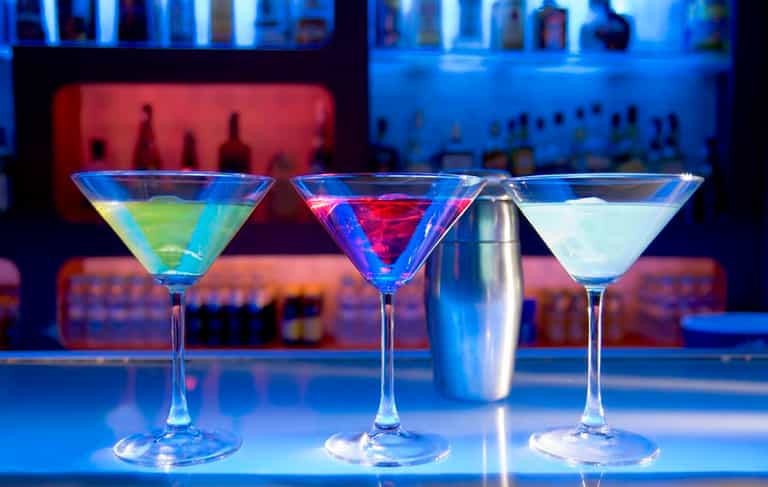 Heading Out Tonight? New Study Shows This Alcoholic Shot Could Help You Lose Weight
