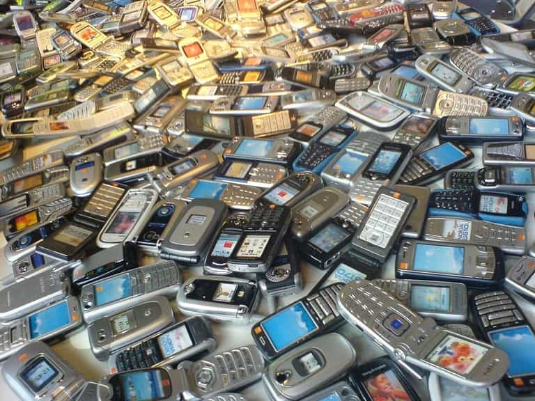 Something You May Not Want To Know: Your Phone Is Dirtier Than A Toilet Seat