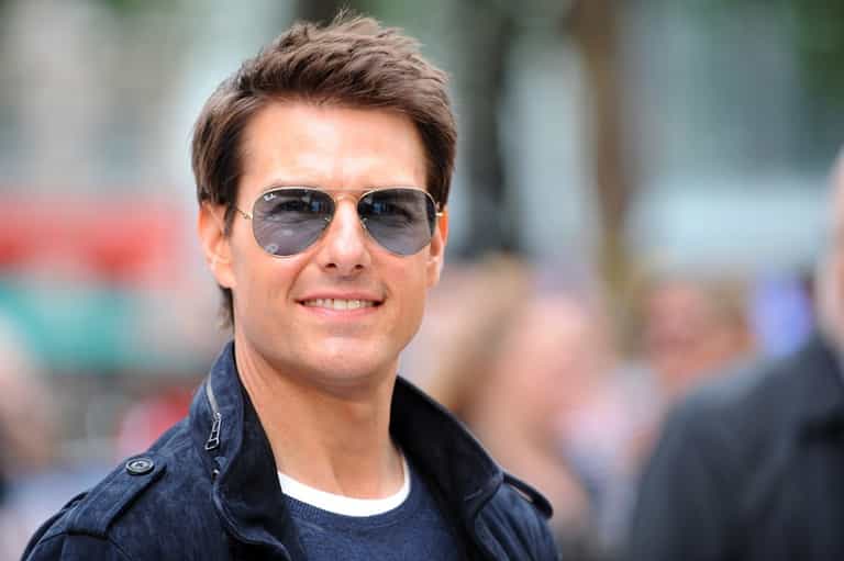 New Couple Alert? Tom Cruise Reportedly Dating Australian Model New Couple Alert? Tom Cruise Reportedly Dating Australian Model