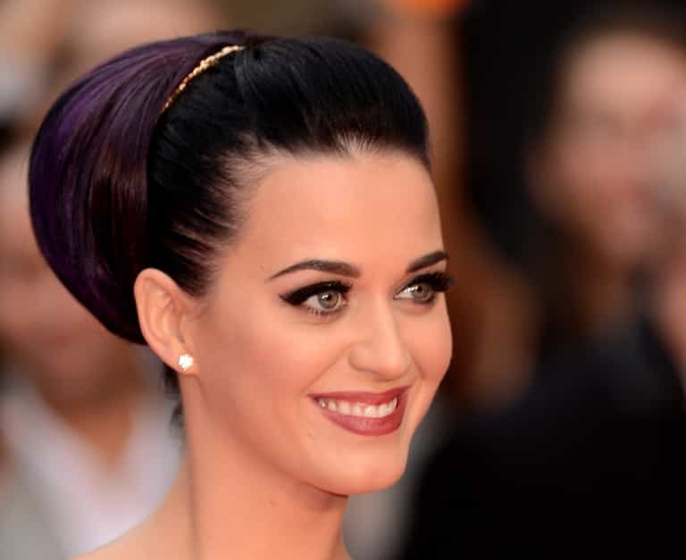 Katy Perry Perfects Her Domestic Skills In New Cookery Class Katy Perry Perfects Her Domestic Skills In New Cookery Class