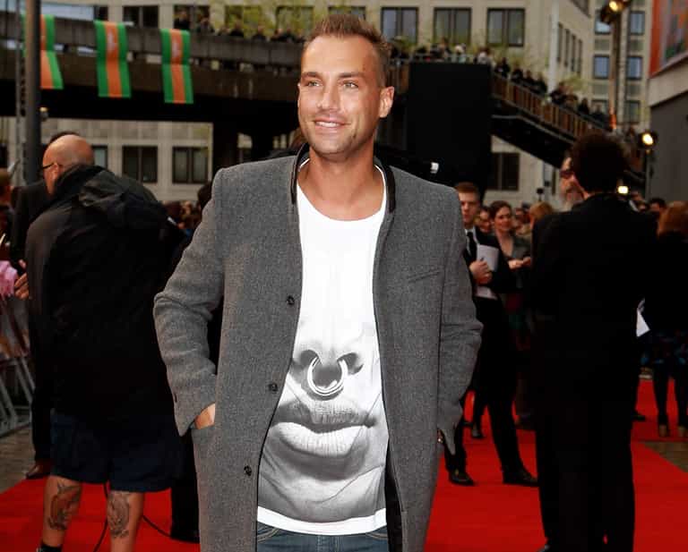 Calum Best Vows He Won’t Be Distracted From Bainisteoir By Love
