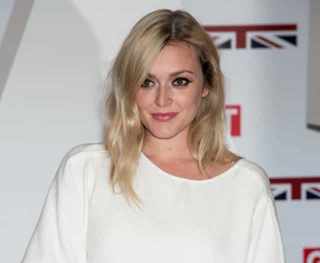 Steal Fearne Cotton’s Style With A Cream Coat From Penneys Steal Fearne Cotton’s Style With A Cream Coat From Penneys