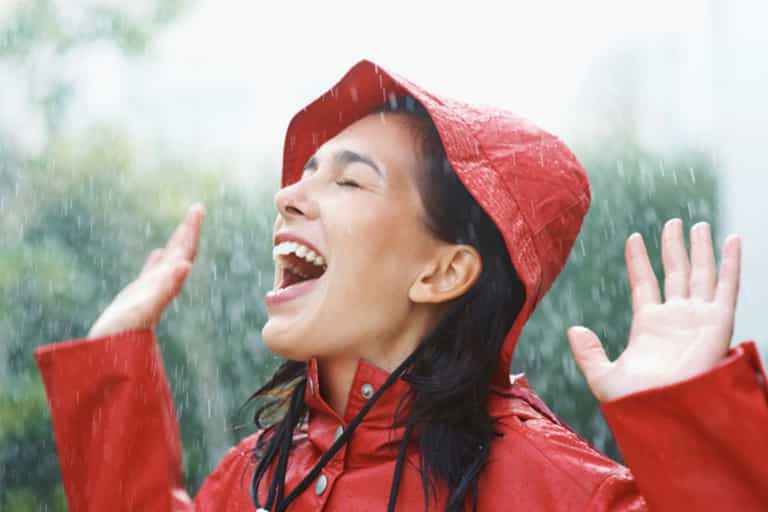 Hiccup Cures, Wet Hair And Gum Sticking To Your Tummy: We Bust The Health Myths! Hiccup Cures, Wet Hair And Gum Sticking To Your Tummy: We Bust The Health Myths!