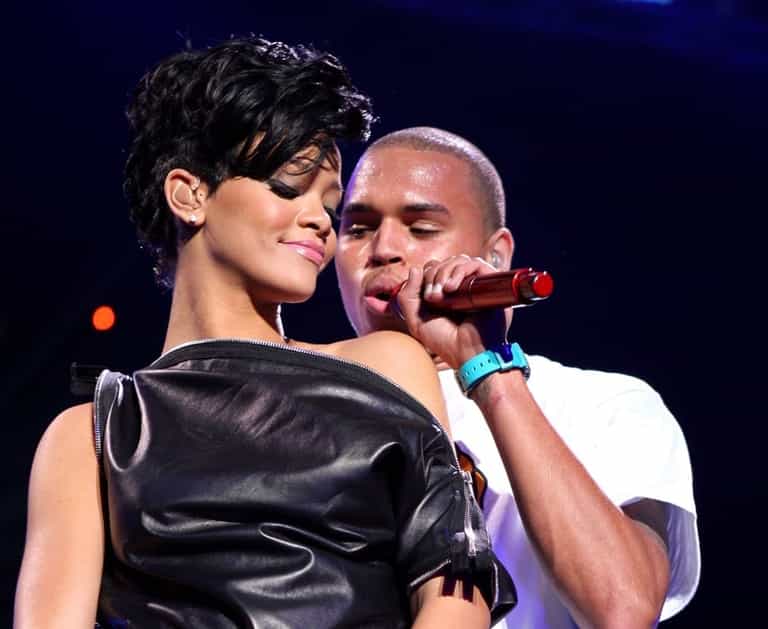 What Now? Oprah Defends Rihanna’s Decision To Get Back With Brown What Now? Oprah Defends Rihanna’s Decision To Get Back With Brown