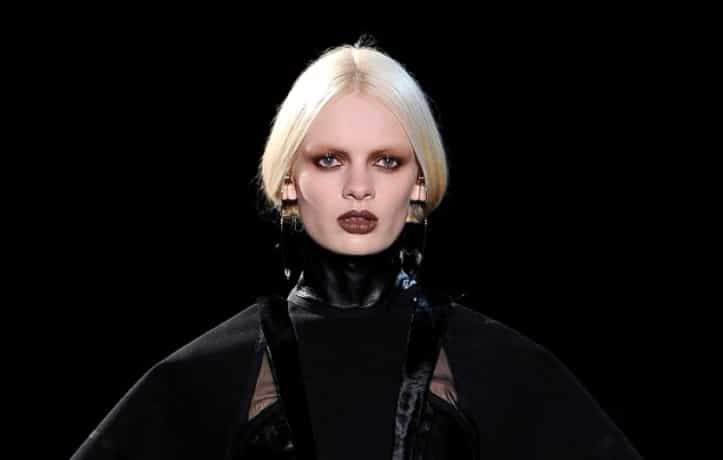 From Goth-Glam To Sexy Vamp, This Halloween We’re Channelling The Beauty Looks Seen On The AW12 Runways From Goth-Glam To Sexy Vamp, This Halloween We’re Channelling The Beauty Looks Seen On The AW12 Runways