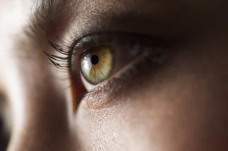 Protect Your Peepers! Heath Experts Urge Us to Switch Off and Blink Protect Your Peepers! Heath Experts Urge Us to Switch Off and Blink