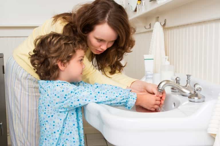 Are Irish Parents Too Relaxed About Our Children’s Grubby Hands? Are Irish Parents Too Relaxed About Our Children’s Grubby Hands?