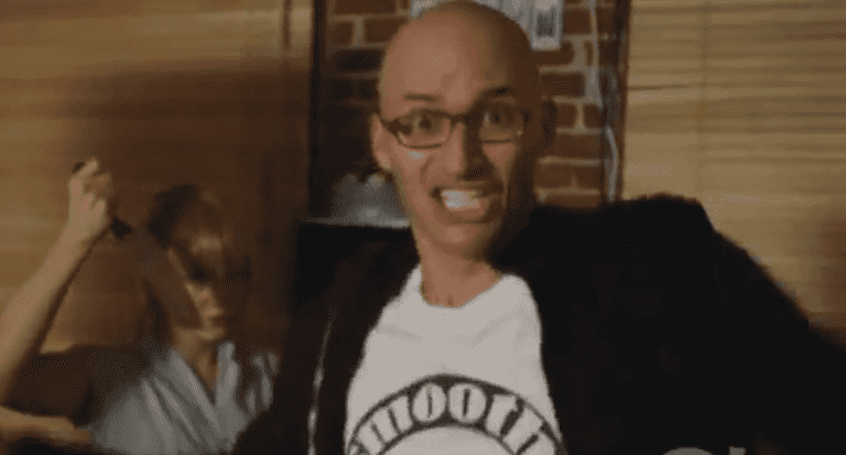 Video: Never Ever Getting Back Together Parody Makes A Show Of Bunny Boiler Taylor Swift Video: Never Ever Getting Back Together Parody Makes A Show Of Bunny Boiler Taylor Swift