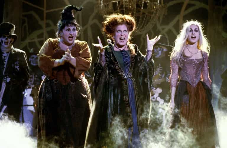 Expecting A Few Ghouls At Your Ghastly Get Together This Weekend? Don’t Forget These Last Minute Budget Buys For Under €10 Expecting A Few Ghouls At Your Ghastly Get Together This Weekend? Don’t Forget These Last Minute Budget Buys For Under €10