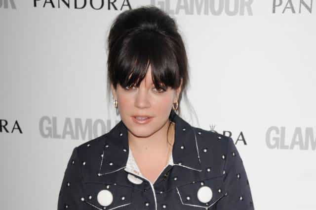 “I Still Get Told Off By Cheryl Cole Fans For Things I’ve Said!” Admits Lily Allen “I Still Get Told Off By Cheryl Cole Fans For Things I’ve Said!” Admits Lily Allen