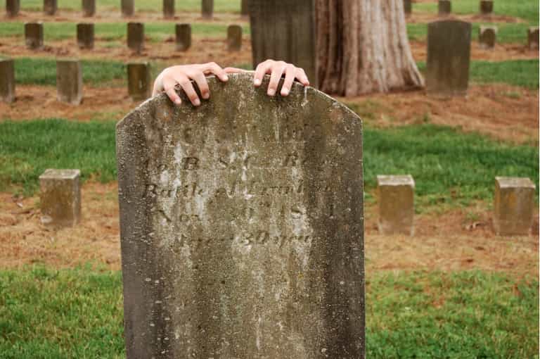 Weird Woman Wants The World To Remember Her Best Asset As She Plonks A Mould Of Her Bits On Her Tombstone Weird Woman Wants The World To Remember Her Best Asset As She Plonks A Mould Of Her Bits On Her Tombstone