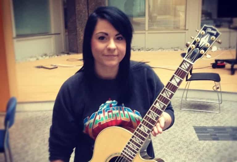 Looks Like A Doctor’s Note Can’t Save You Now! Lucy Spraggan To Face X Factor Elimination Looks Like A Doctor’s Note Can’t Save You Now! Lucy Spraggan To Face X Factor Elimination