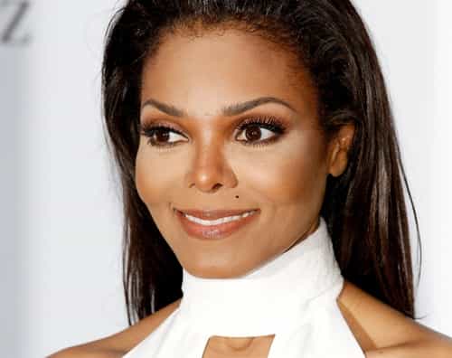 Janet Jackson Reportedly Undergoing Tests For Throat Cancer Janet Jackson Reportedly Undergoing Tests For Throat Cancer