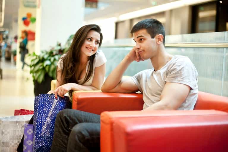 Does Your Other Half Sit Bored Outside the Changing Room While You Try on Clothes? Then Read This!