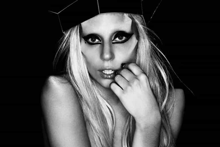 Lady Gaga Appeals To Fans Not To Send Threats Via The Internet