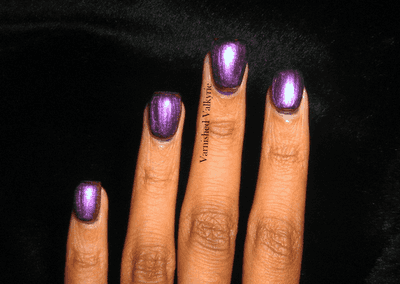 Photo: An Extreme Manicure with 53 Layers of Nail Polish Photo: An Extreme Manicure with 53 Layers of Nail Polish