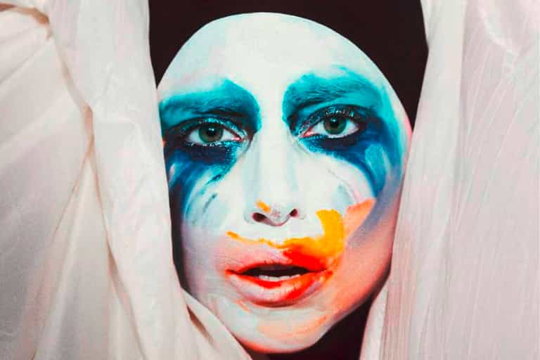 PICTURE – “Ignore Him” – Lady Gaga Has A Go At Perez Hilton On Twitter