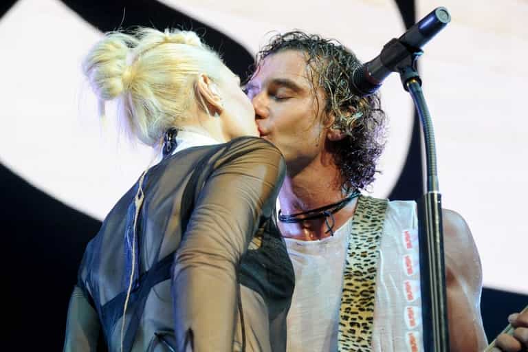 “Hey Baby, Hey Baby” Singer Pregnant With Her Third Child