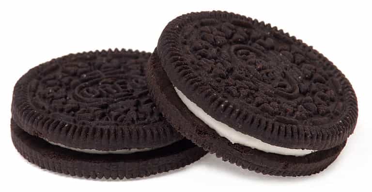 Photo: Life-Changing Utensil Allows People to Dunk Oreos into Their Milk Like a Boss