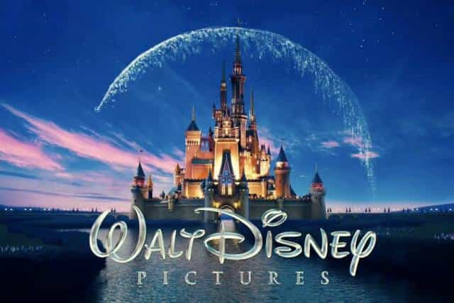 First Look: Film Details and Photo of Disney’s Live-Action Production of Cinderella!