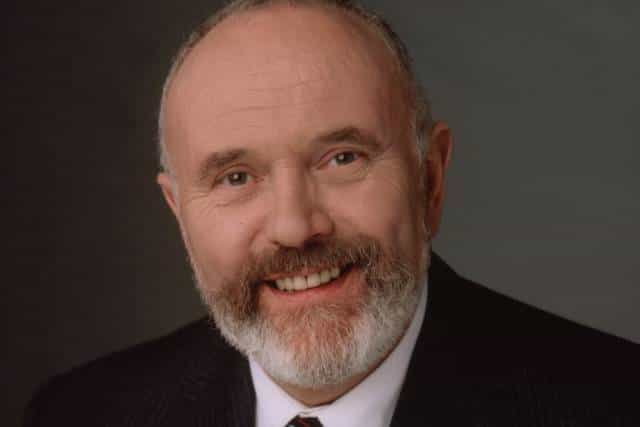 Photo: Senator David Norris Shaves Hair and Beard off for Charity