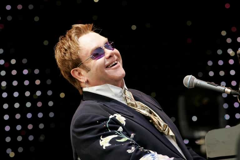Elton John Planning Christmas Wedding