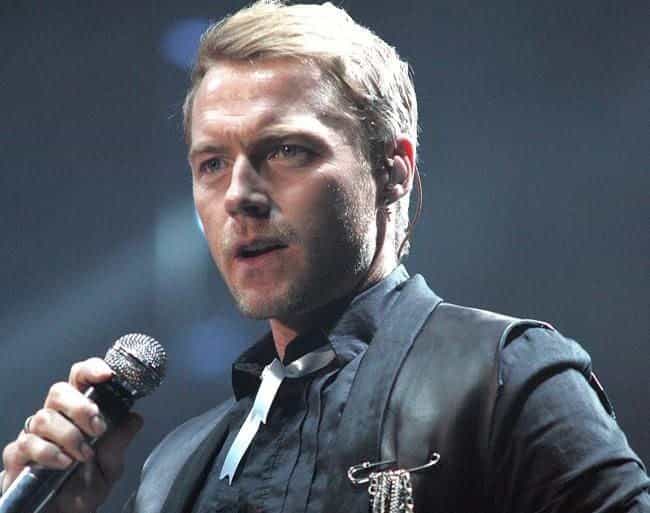 “You’re Sh**” – Ronan Keating Heckled By The Charlatans Guitarist At Private Party
