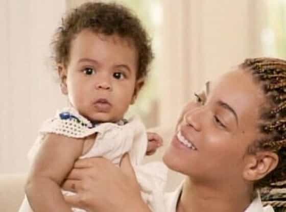 This Backstage Clip Of Blue Ivy And Beyoncé Is The Cutest Thing EVER This Backstage Clip Of Blue Ivy And Beyoncé Is The Cutest Thing EVER