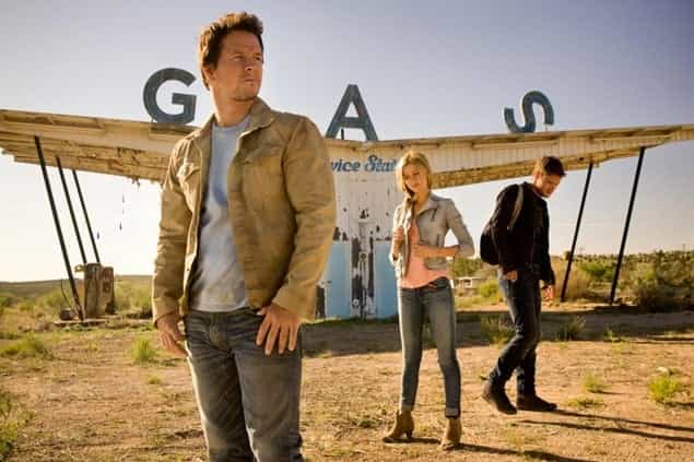REVIEW – Transformers: Age Of Extinction, They’re Not Extinct, They’re Back. Unfortunately. REVIEW – Transformers: Age Of Extinction, They’re Not Extinct, They’re Back. Unfortunately.