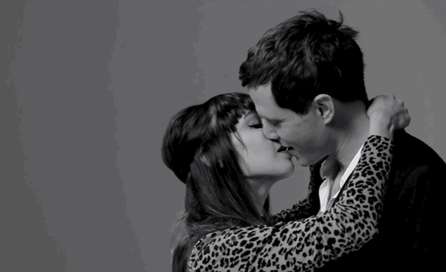 VIDEO: 20 Strangers Asked To Kiss For The First Time On Camera VIDEO: 20 Strangers Asked To Kiss For The First Time On Camera
