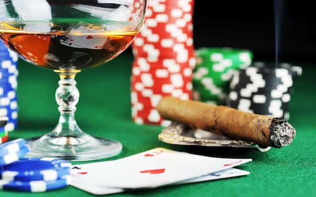 A 17-year-old Lost A Drunk Poker Bet And Now His Legal Name Is 99-Characters Long A 17-year-old Lost A Drunk Poker Bet And Now His Legal Name Is 99-Characters Long