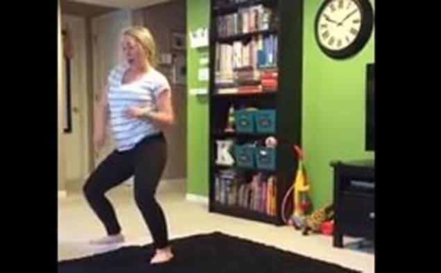 VIDEO: Dancing Mum Bum-ps Daughter To Ground VIDEO: Dancing Mum Bum-ps Daughter To Ground