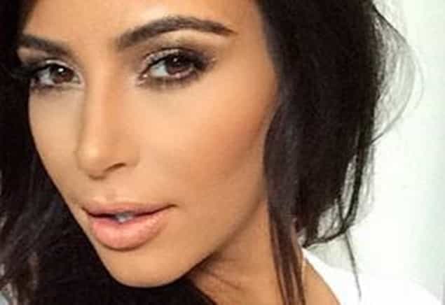PICTURE: Kim Kardashian Flaunts Figure In Snap With Mum Kris Jenner PICTURE: Kim Kardashian Flaunts Figure In Snap With Mum Kris Jenner