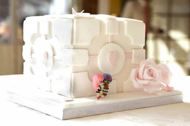 13 of the Geekiest and Most Spectacular Wedding Cakes in the World 13 of the Geekiest and Most Spectacular Wedding Cakes in the World