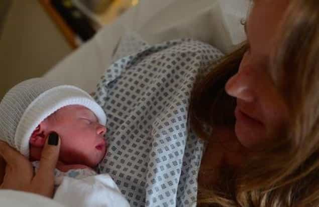 Twitter Employee Live Tweets Birth of Daughter Twitter Employee Live Tweets Birth of Daughter