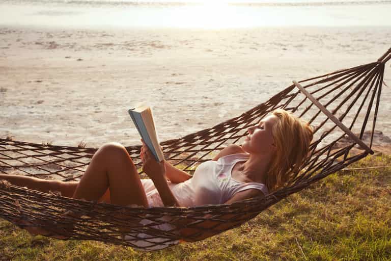 Curl Up and Cry – 10 Books to Make You Bawl Curl Up and Cry – 10 Books to Make You Bawl