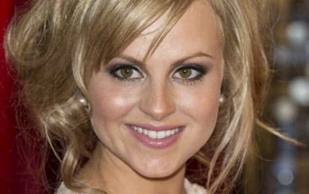 Tina O’Brien Poses For Adorable Snap With Baby Beau Ahead Of Her Corrie Return Tina O’Brien Poses For Adorable Snap With Baby Beau Ahead Of Her Corrie Return