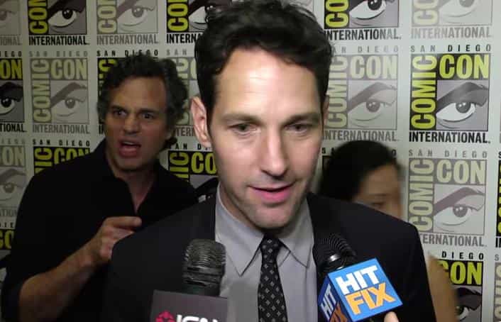 VIDEO – Mark Ruffalo Spots Paul Rudd At Comic Con, Completely Freaks Out VIDEO – Mark Ruffalo Spots Paul Rudd At Comic Con, Completely Freaks Out