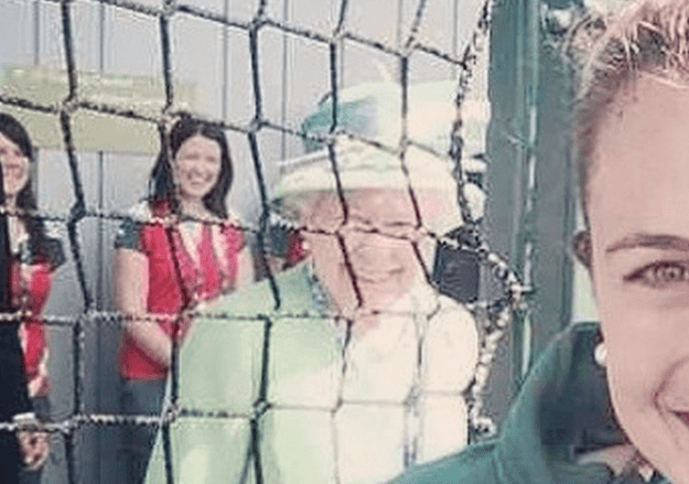 Queen Of The Photobomb! Here’s Queen Lizzie Making The Most Of A Photobomb Opportunity