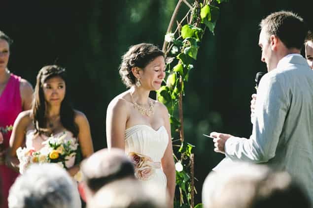 Photographer Captures Incredibly Emotional Moment At Wedding Ceremony Photographer Captures Incredibly Emotional Moment At Wedding Ceremony