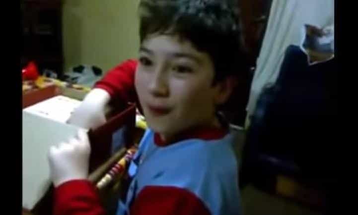 VIDEO – These Parents Pranked Their Son On His Birthday But His Reaction Is Absolutely Heartwarming VIDEO – These Parents Pranked Their Son On His Birthday But His Reaction Is Absolutely Heartwarming