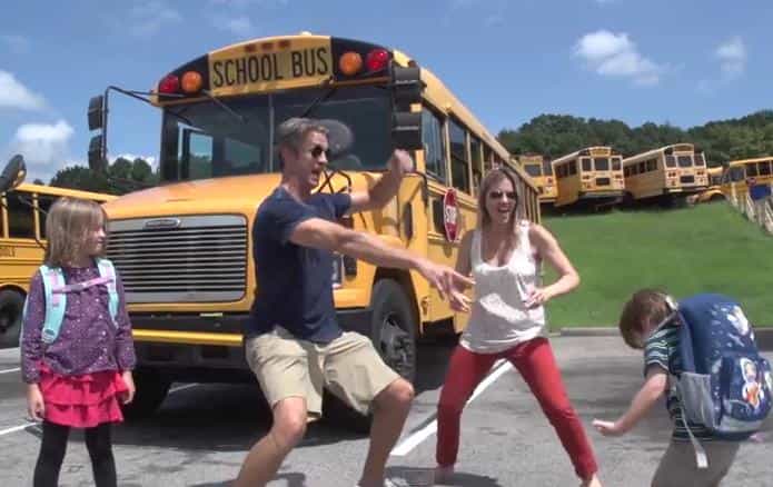 “I Like Big Buses I Cannot Lie” This Family’s Version Of “I Like Big Butts” Is Epic “I Like Big Buses I Cannot Lie” This Family’s Version Of “I Like Big Butts” Is Epic
