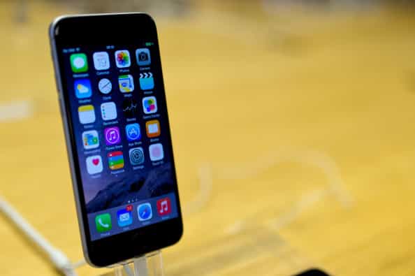 UPDATED: And So It Begins: iPhone 6 Madness As Device Went on Pre-Sale Today!