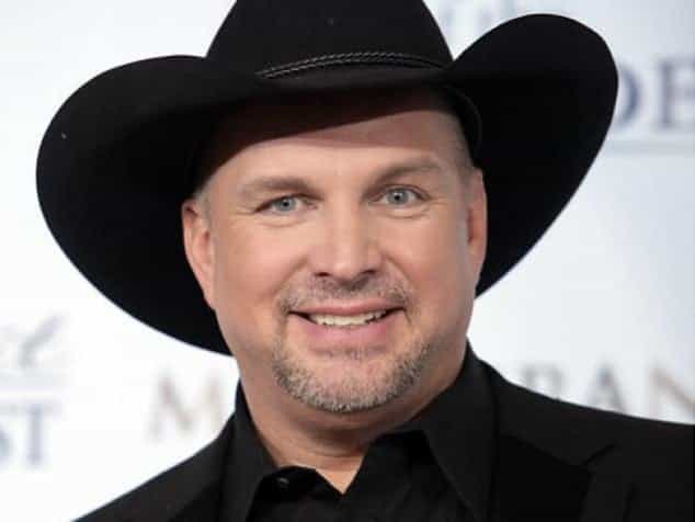 Garth Brooks Will Be Supporting Ireland Today in the Rugby
