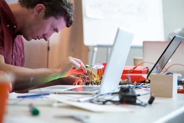 8 Gadgets We Can’t Believe Don’t Exist