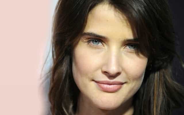 “I Had Tumors On Both Ovaries” – Cobie Smulders Reveals Personal Battle With Ovarian Cancer