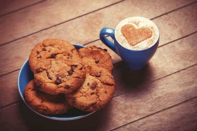 PIC: This Biscuit Breakdown Will Guide You To The Waist Friendly Treats In The Tin PIC: This Biscuit Breakdown Will Guide You To The Waist Friendly Treats In The Tin
